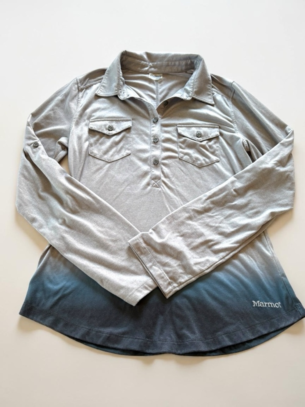 Marmot Ombre Long Sleeve Henley - Gray to Dark Blue Women’s Medium Roll Tab Slv